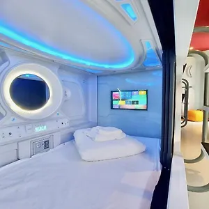 Atypicap Capsule Hotel kapsułowy